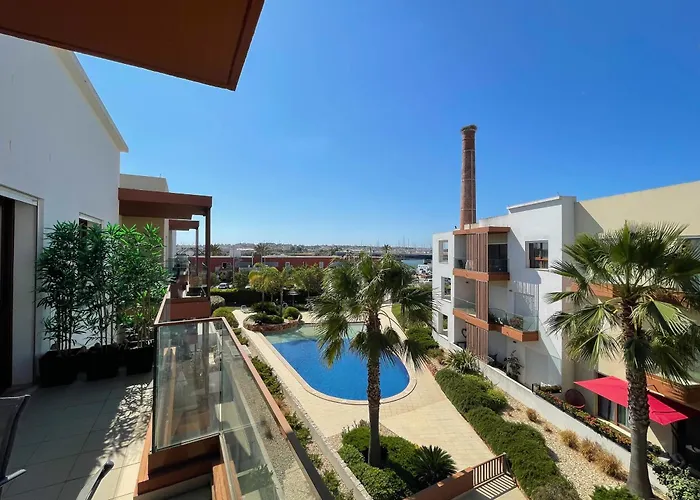 Vista Marinha Портиман